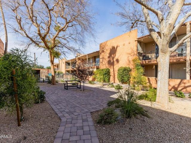 Condo for sale in Laveen, Arizona