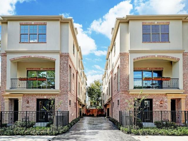 Townhouse for rent in Houston