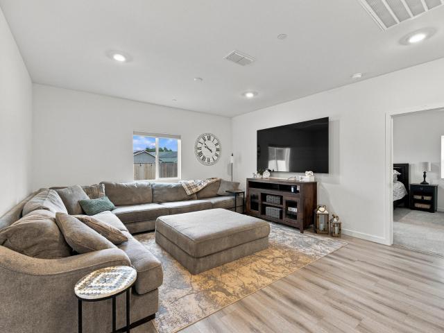 House for sale in Shasta, California