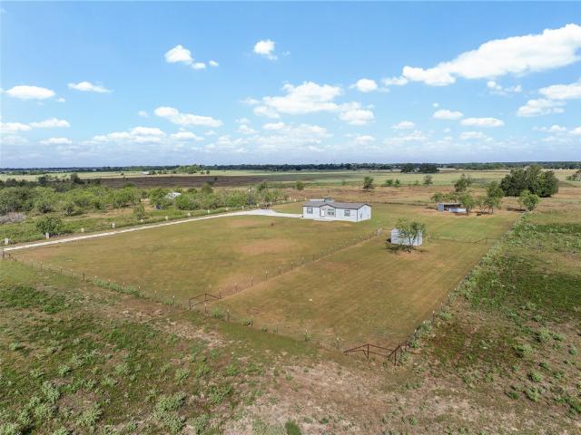 House for sale in Milam, Texas