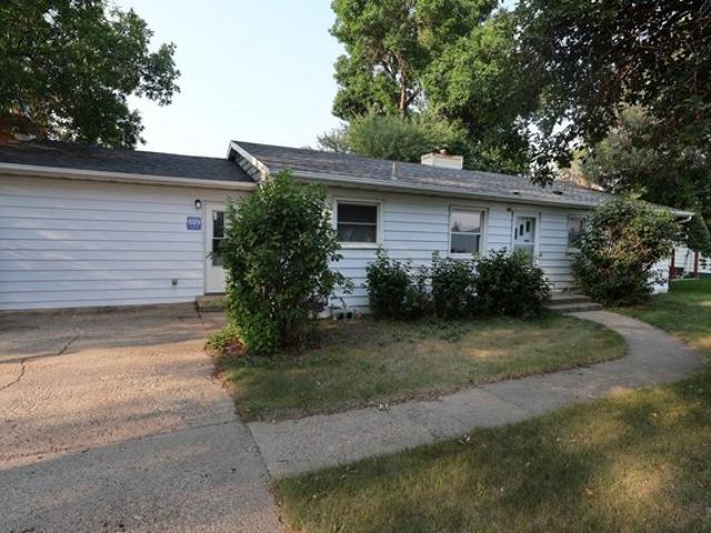 House for sale in Sidney, Montana