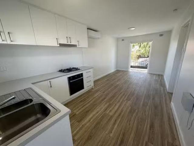 Apartment for rent in Perth, South Perth