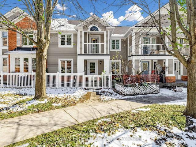 Townhouse for sale in Woburn, Ontario