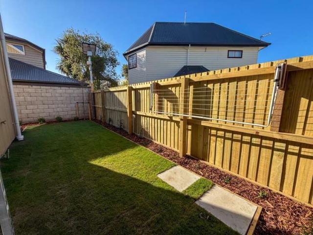Townhouse for rent in Canterbury
