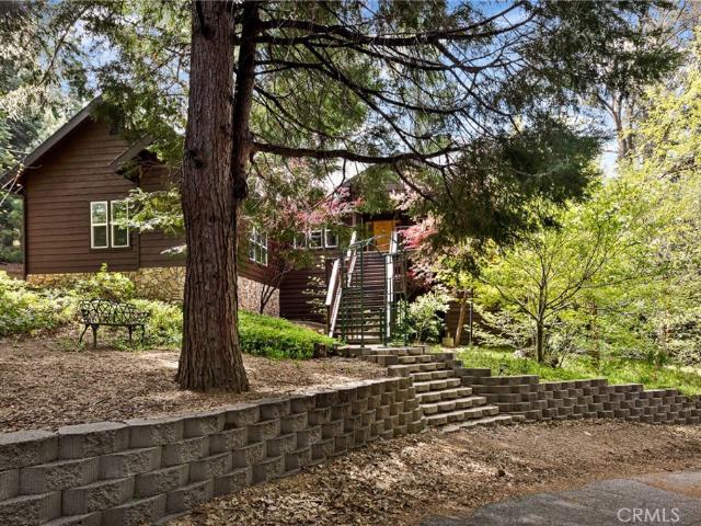 House for sale in Blue Jay, California