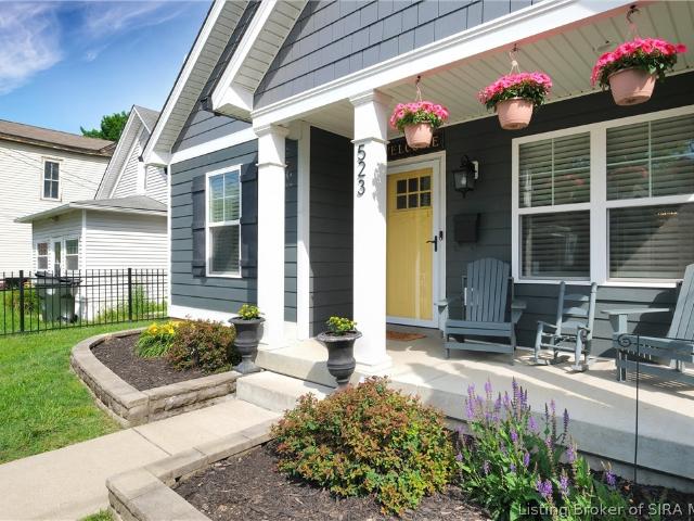 House for sale in New Albany, Indiana