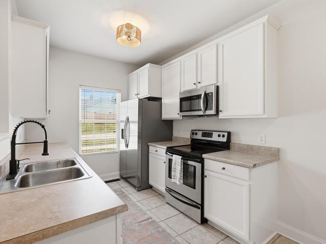 Townhouse for sale in Seneca, South Carolina
