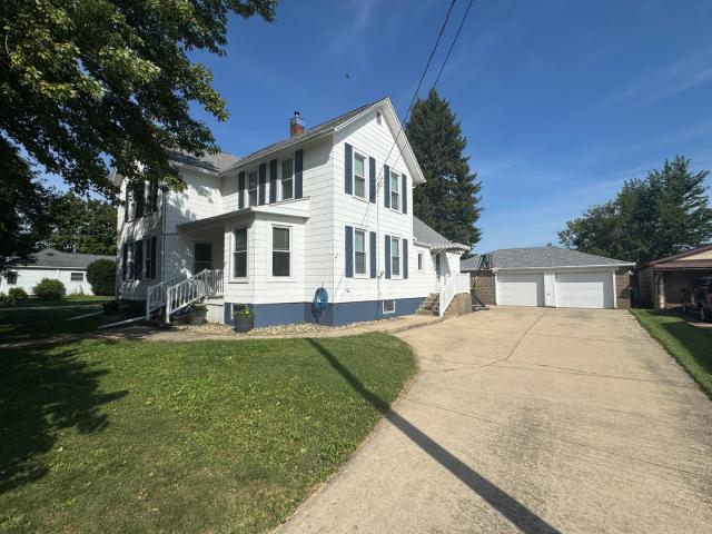 House for sale in Geneseo, Henry County