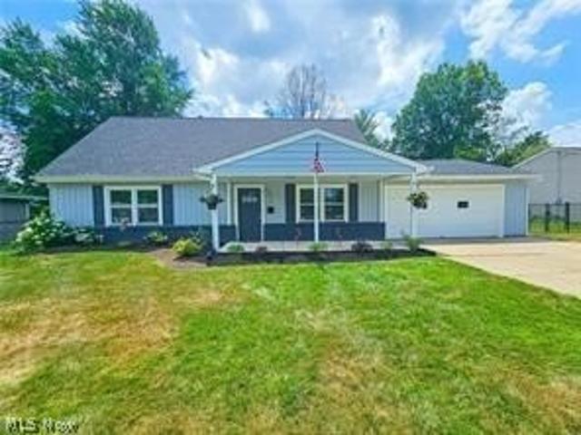 House for sale in Canfield, Ohio