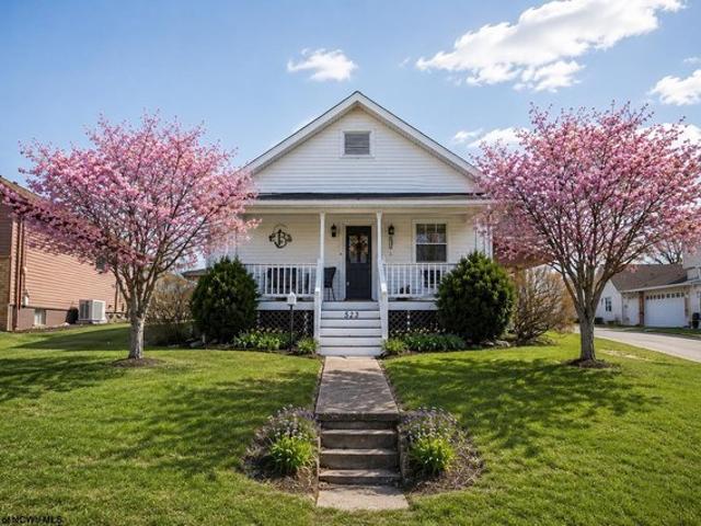 House for sale in Bridgeport, West Virginia