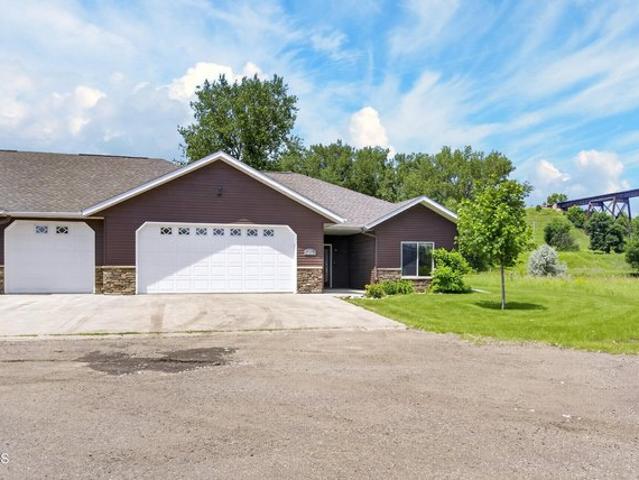 Townhouse for sale in Valley City, North Dakota