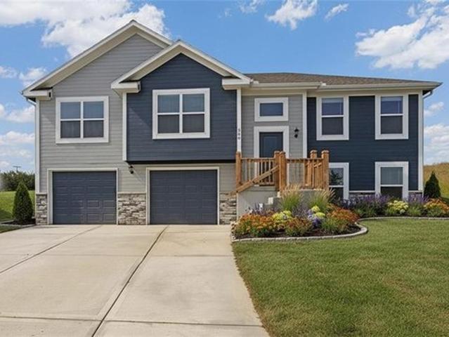House for sale in Raymore, Cass County