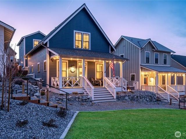 House for sale in Chelan, Washington