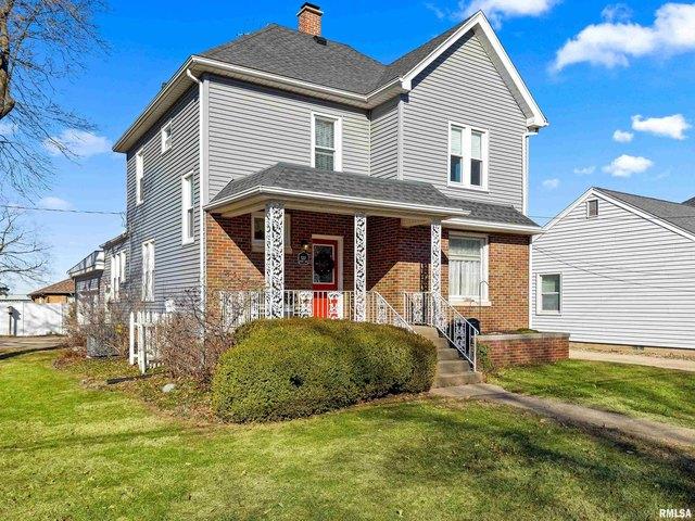 House for sale in Morton, Illinois