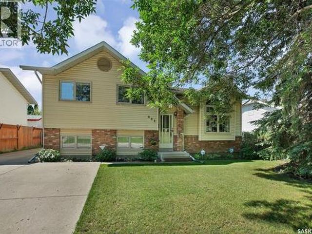 House for sale in Saskatoon, Saskatchewan