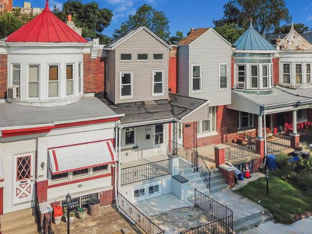 Townhouse for sale in Philadelphia, Pennsylvania