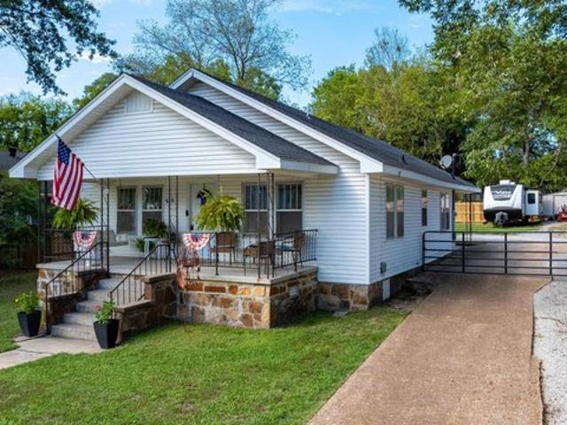 House for sale in Ark