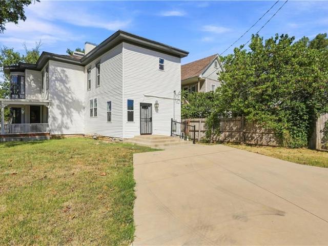 House for sale in Fort Scott, Bourbon County