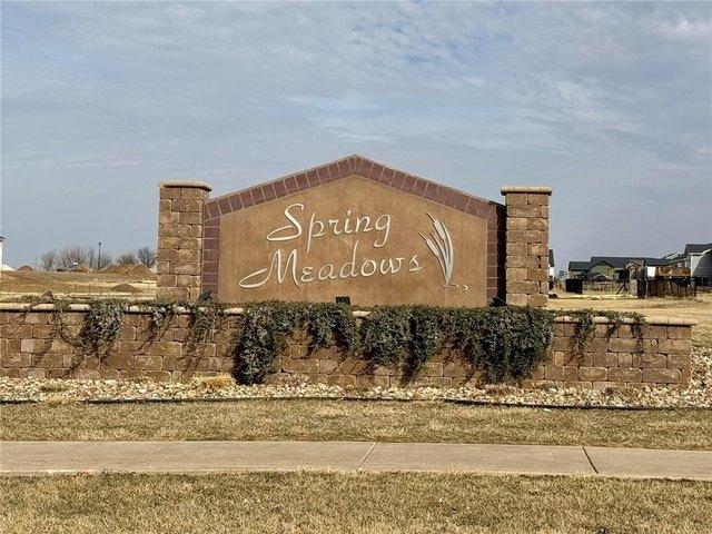 Land for sale in Linn, Iowa