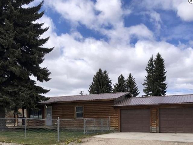 House for sale in Deer Lodge, Montana