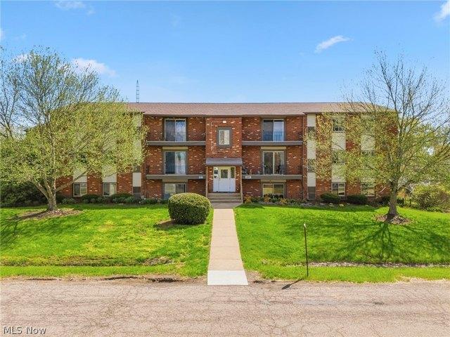 Condo for sale in Navarre, Ohio