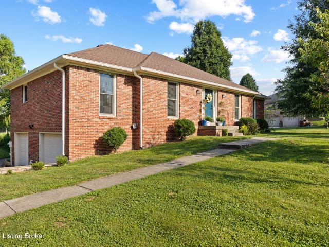 House for sale in Shelbyville, Kentucky