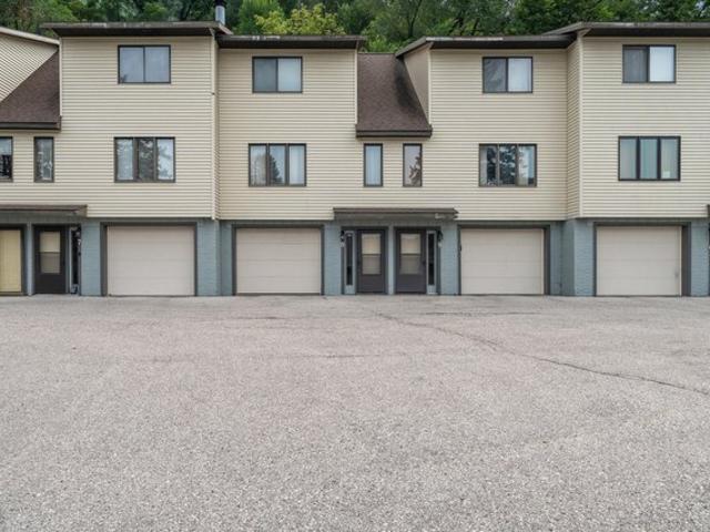 Condo for sale in La Crosse, Wisconsin