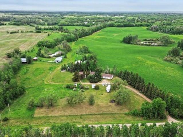 House for sale in Alberta
