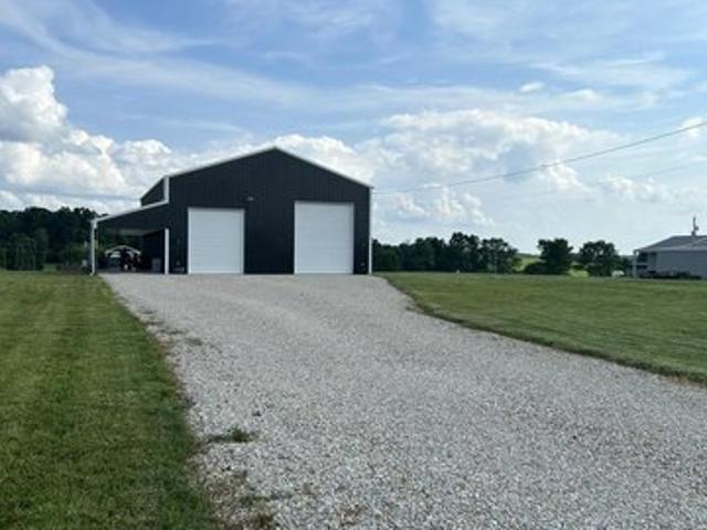 House for sale in Hardinsburg, Kentucky