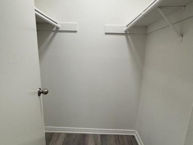 Apartment for rent in Agoura Hills, California