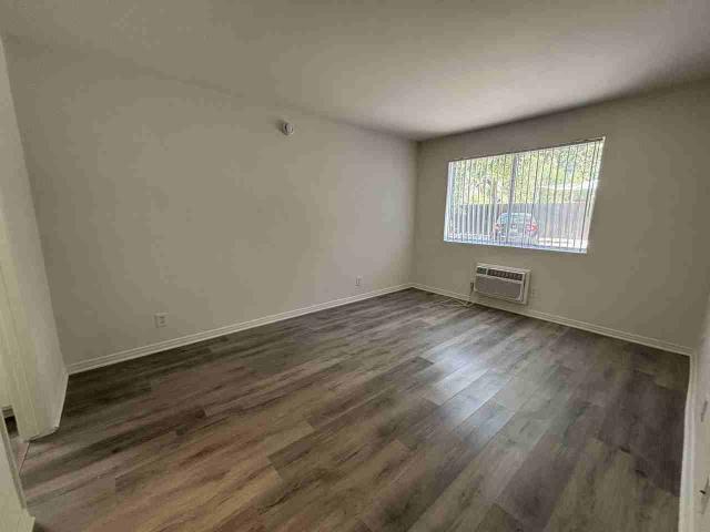 Apartment for rent in Agoura Hills, California