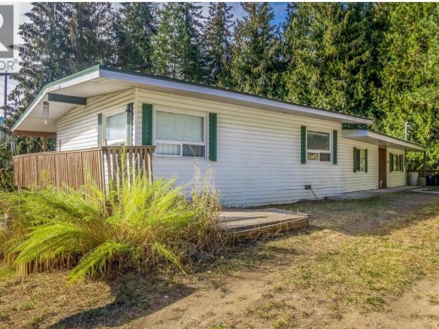 House for sale in Salmon Arm, British Columbia