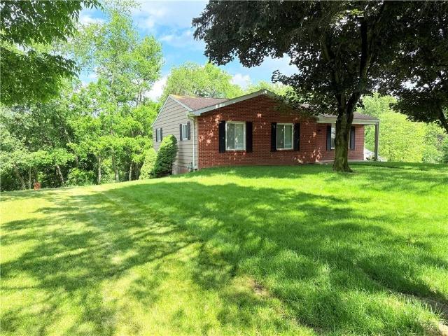 House for sale in Bakerstown, Pennsylvania