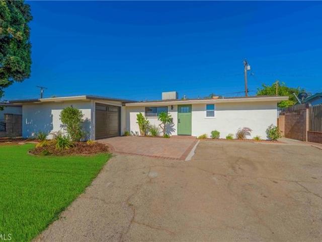 House for sale in Azusa, California