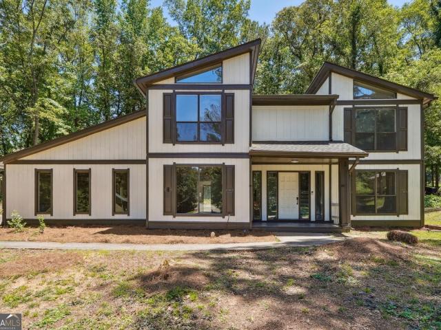 House for sale in Redan, Georgia