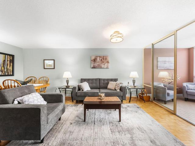 Property for sale in Toronto, Golden Horseshoe