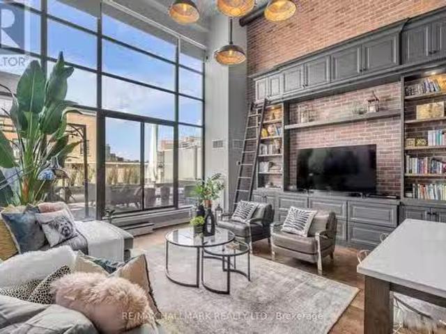 Condo for sale in Woburn, Ontario