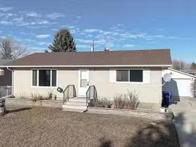 House for sale in Claresholm, Alberta
