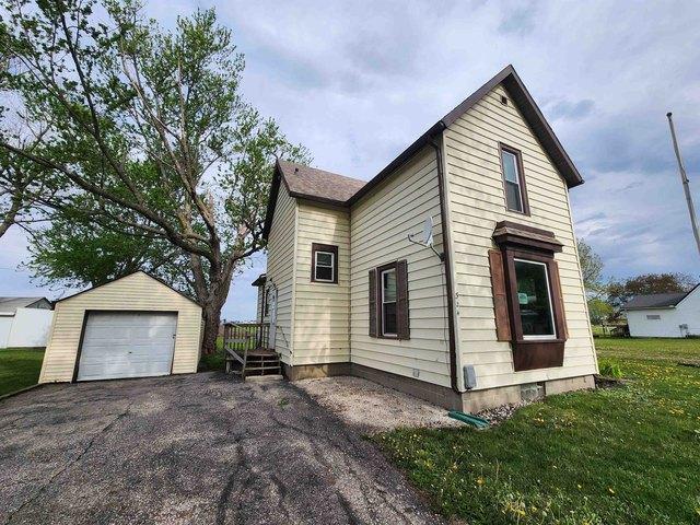 House for sale in Kossuth, Iowa
