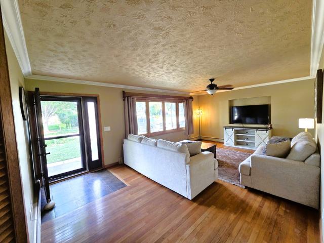 House for sale in Andalusia, Illinois