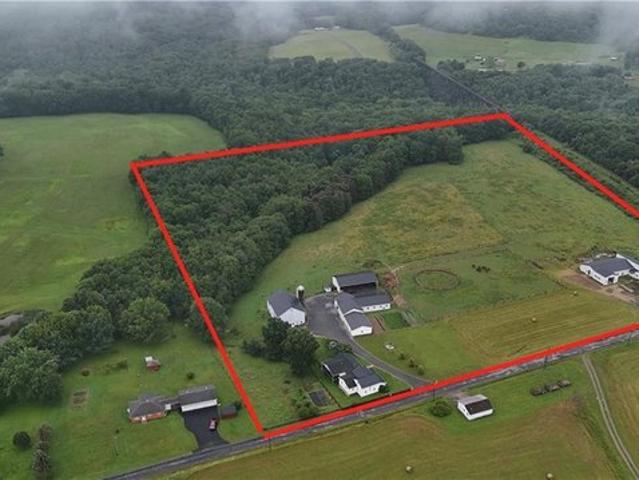 Farm for sale in Punxsutawney, Pennsylvania