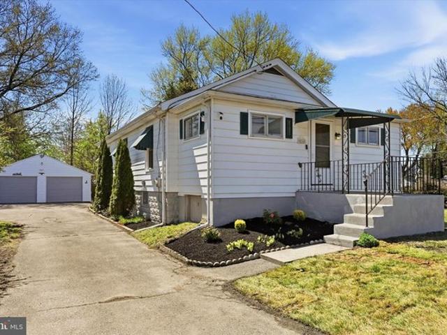 House for sale in Delco, Pennsylvania