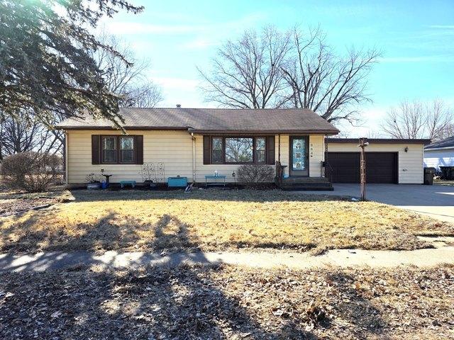 House for sale in Geneseo, Illinois
