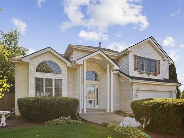 House for sale in New Lenox, Illinois