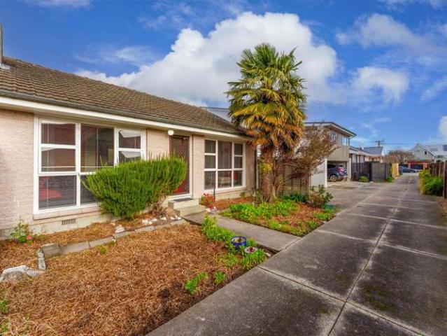 House for sale in Saint Albans, Canterbury