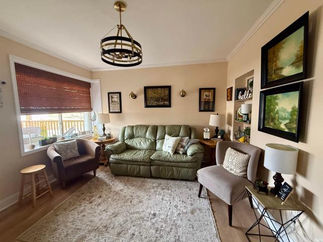 House for sale in Shoals, Indiana