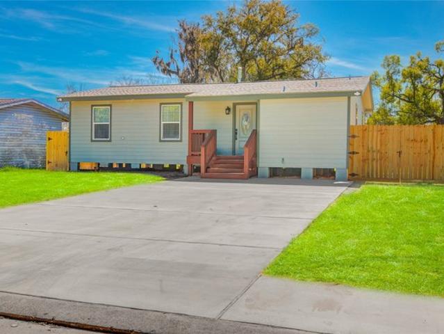 House for sale in Lake Jackson, Texas