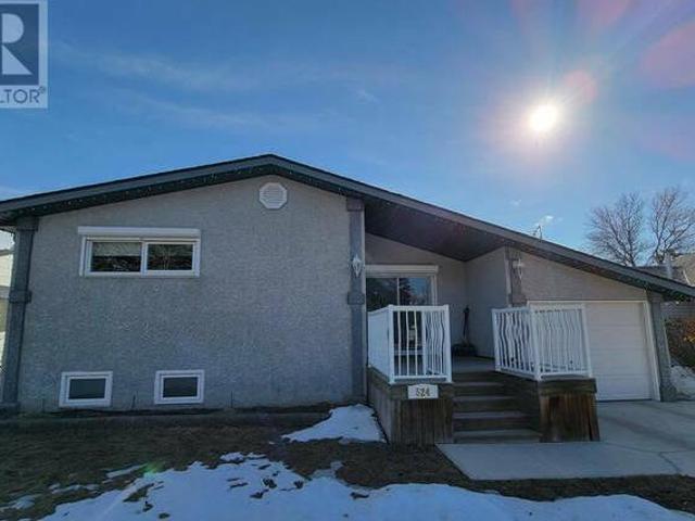 House for sale in Lethbridge, Alberta