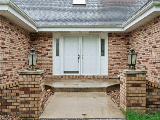 House for sale in Beecher