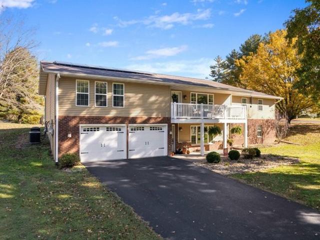 House for sale in Jonesboro, Illinois